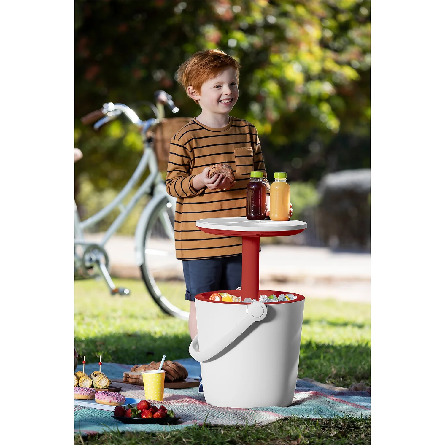 Keter GoBar Outdoor Ice Cooler Table Garden Furniture - Red / White 2 Keter GoBar Outdoor Ice Cooler Table Garden Furniture - Red / White - Image 2