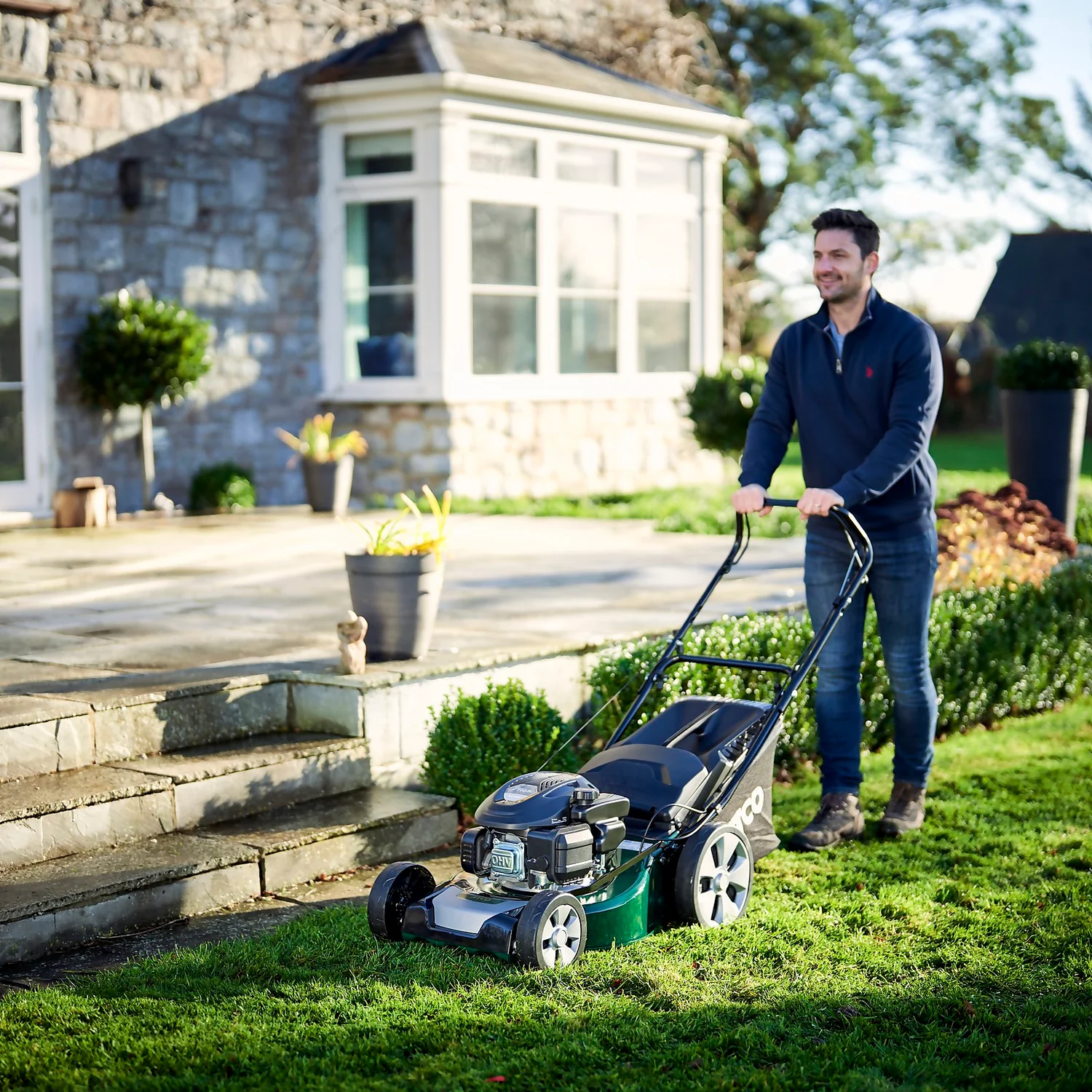 Atco 139cc Classic 18S Petrol Lawn Mower - 46cm 2 Atco 139cc Classic 18S Petrol Lawn Mower - 46cm - Image 2