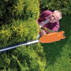 Flymo SabreCut XT TeleHedge Trimmer -Garden Decorations and Ornaments Store 13524809 9434936880330580