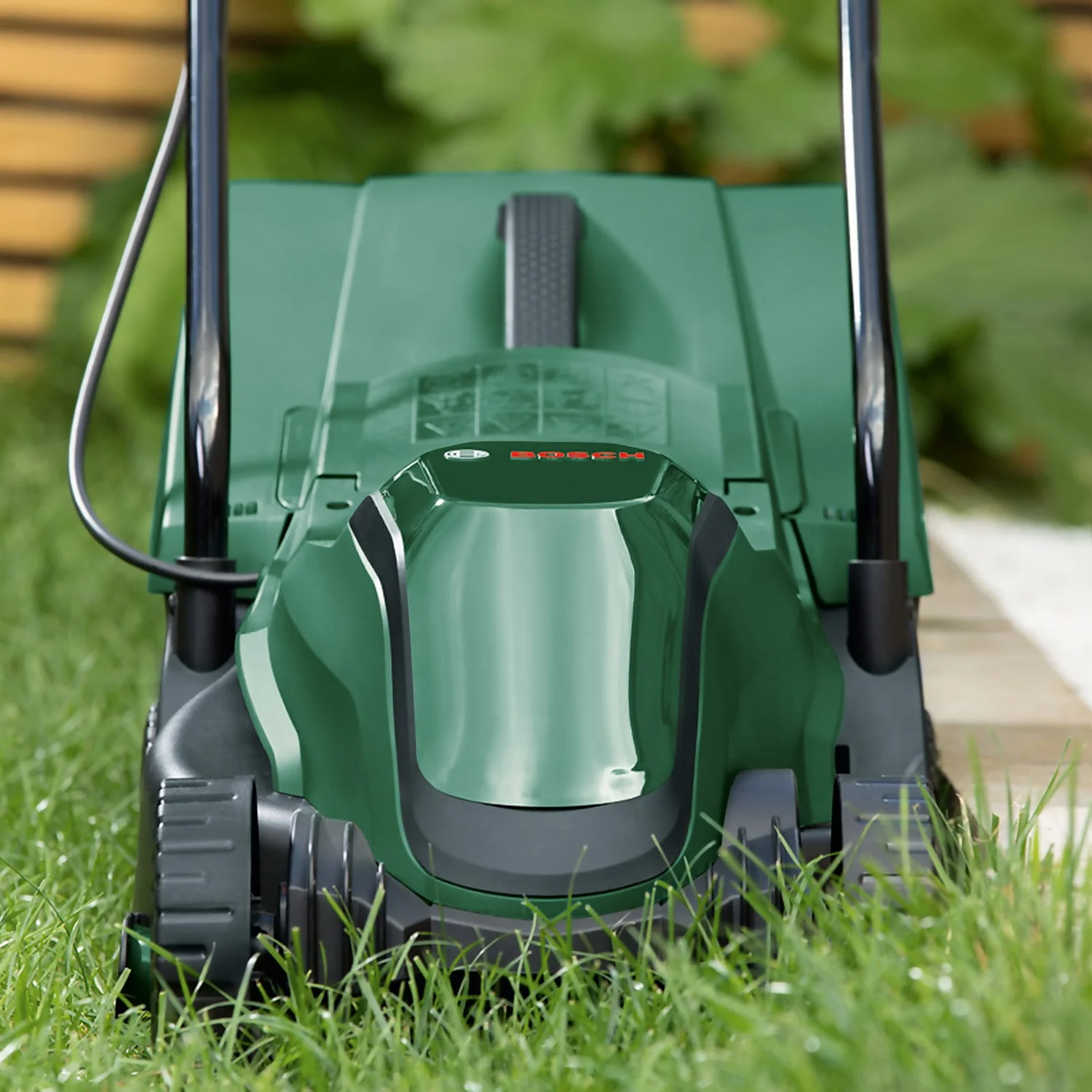 Bosch 18V EasyMower Cordless Lawn Mower - 32cm 8 Bosch 18V EasyMower Cordless Lawn Mower - 32cm - Image 8